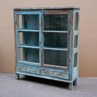 Vitrinenschrank 